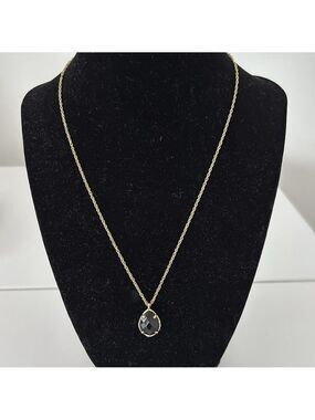 KENDRA SCOTT Kiri black faceted tear drop pendant necklace gold tone chain 18”